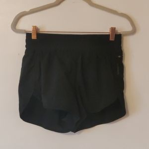 PARAGON HIGHWAISTED SHORTS